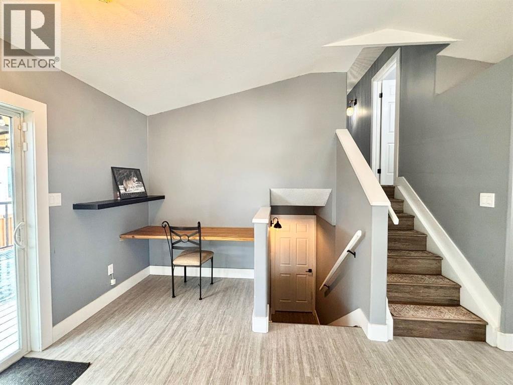 8128 95 Street — photo 17