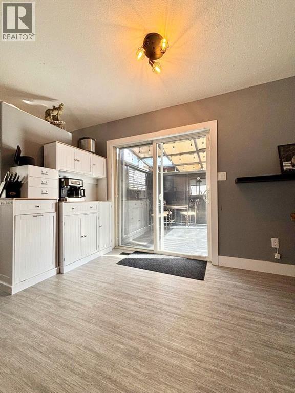 8128 95 Street — photo 13
