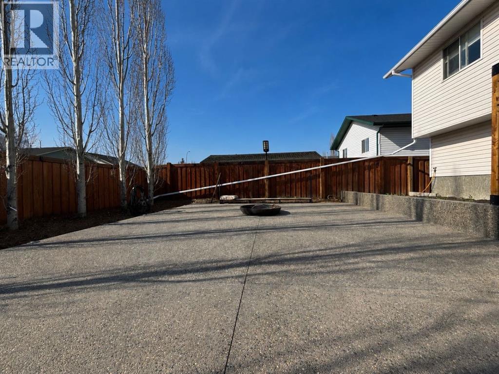 8128 95 Street — photo 34