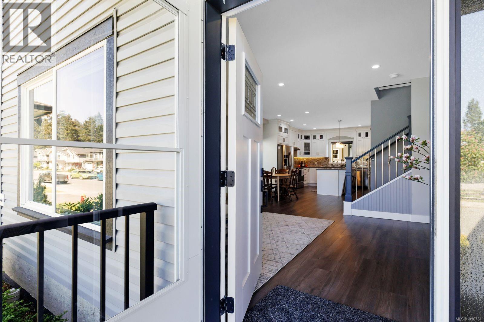 391 Cambie Rd - Image 3