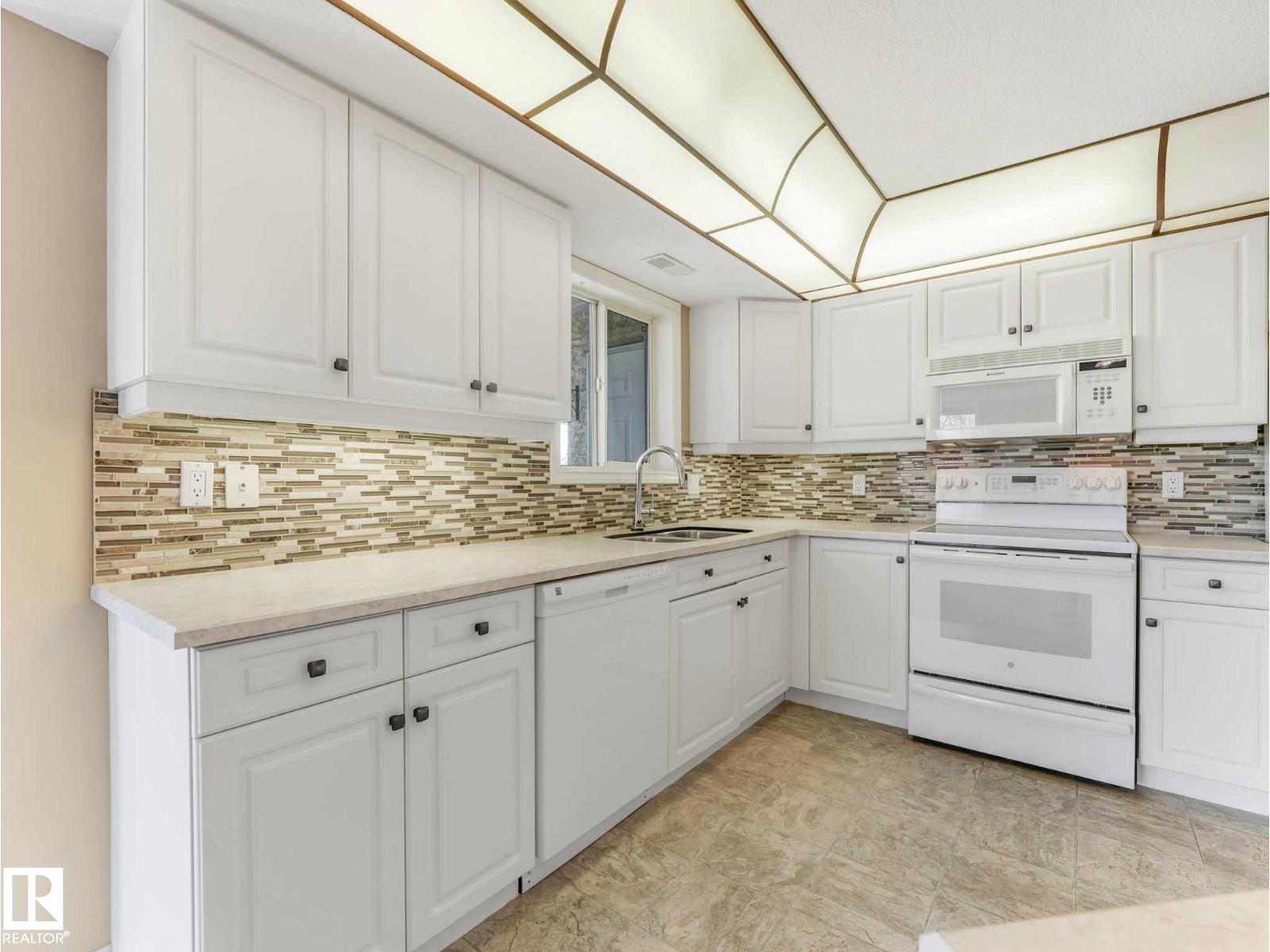 #302 6703 172 ST NW - 23