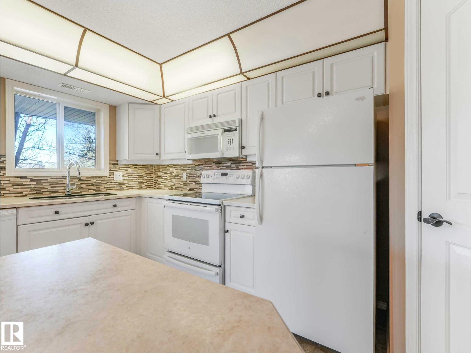 #302 6703 172 ST NW - 21