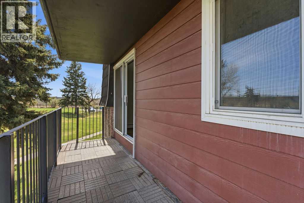 #8C 80 Galbraith Drive SW - 16