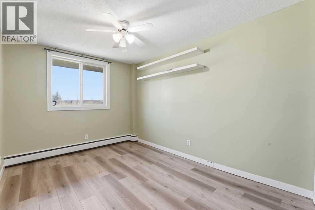 #8C 80 Galbraith Drive SW - 20