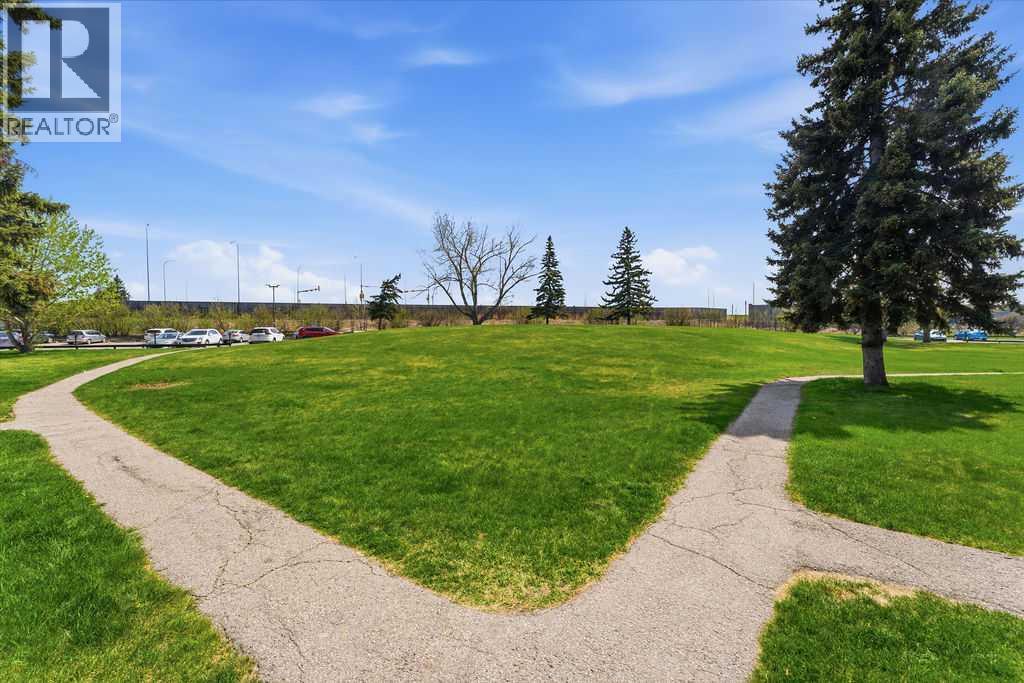 #8C 80 Galbraith Drive SW - 22