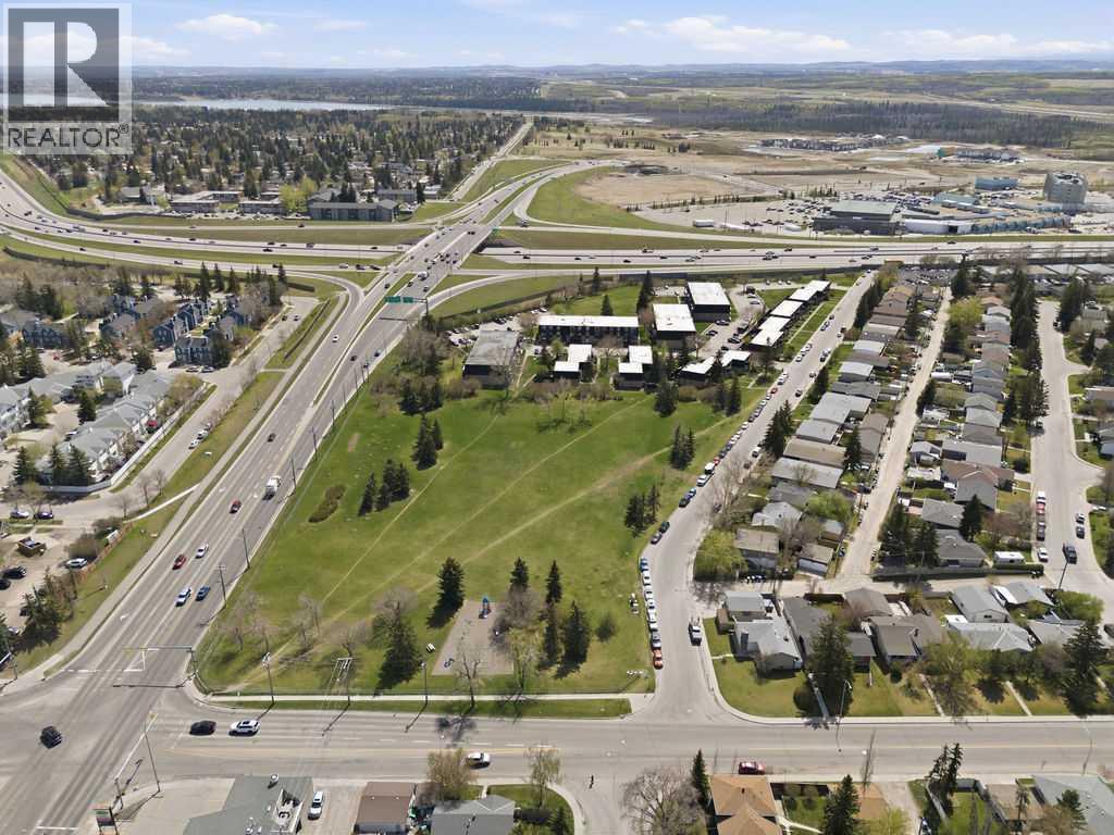 #8C 80 Galbraith Drive SW - 24