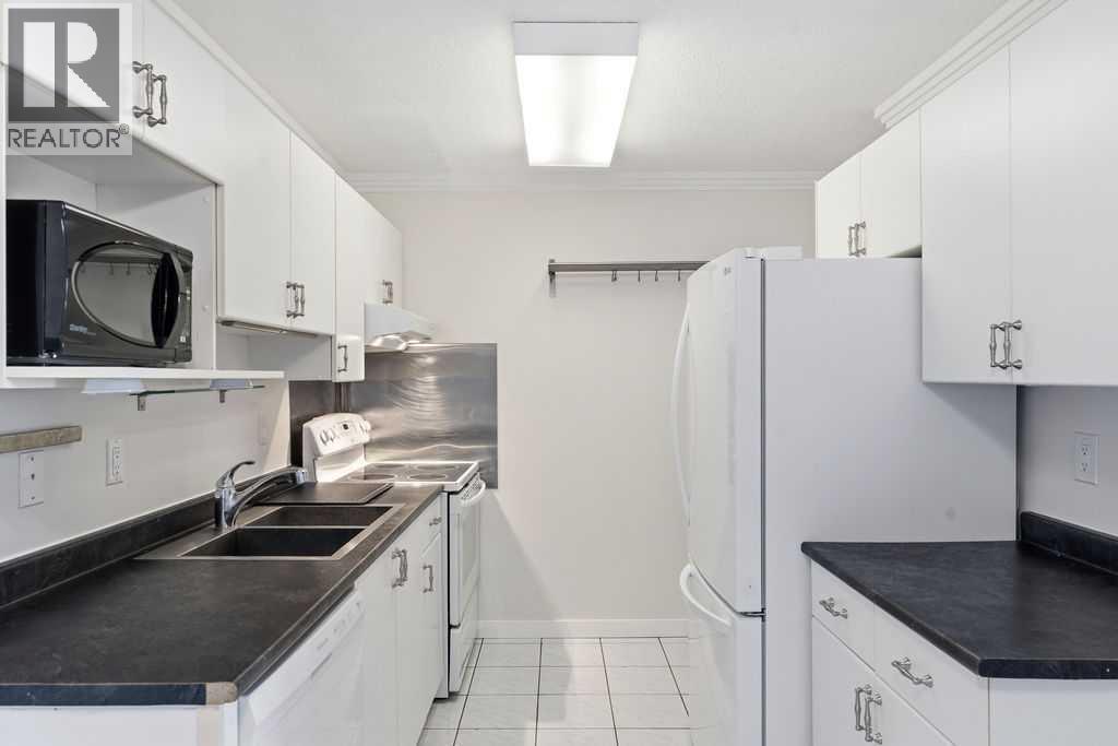 #8C 80 Galbraith Drive SW - 9