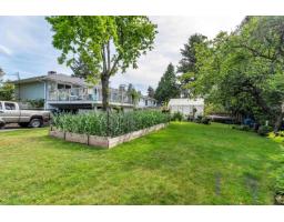 13890 Blackburn Avenue, White Rock, BC V4B2Z2 Photo 36