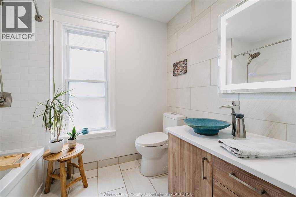 235 Oak AVENUE, Windsor, Ontario, N9A5E5 — Photo 15