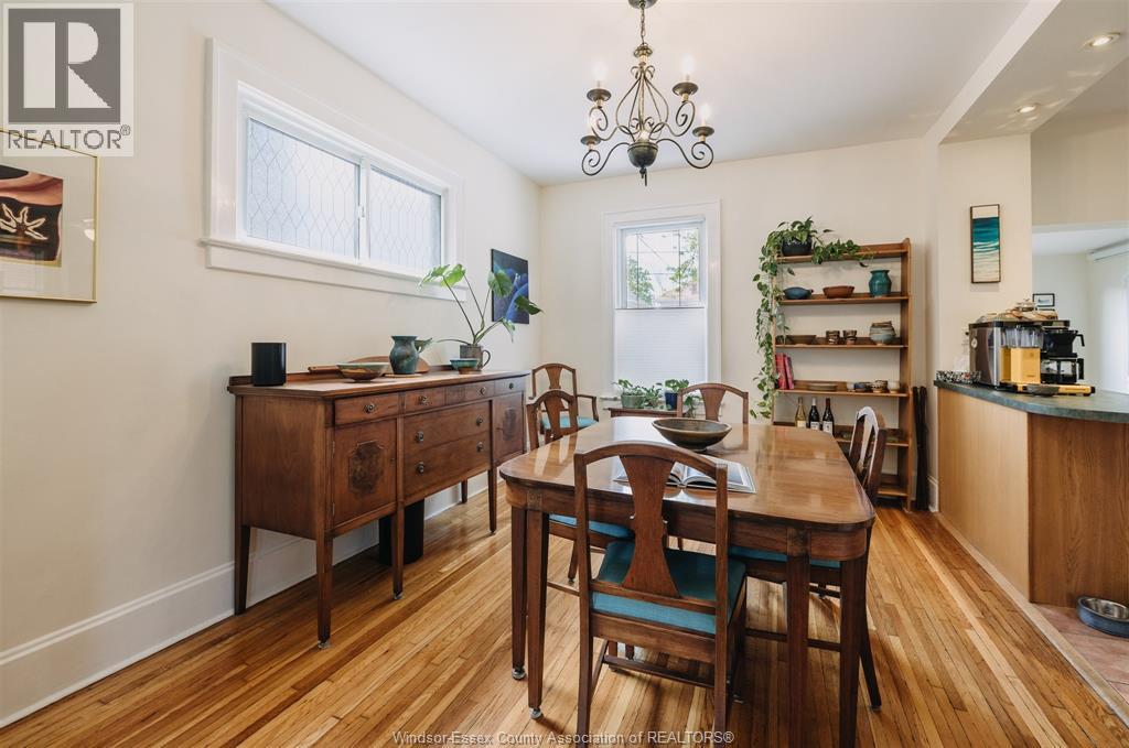 235 Oak AVENUE, Windsor, Ontario, N9A5E5 — Photo 6