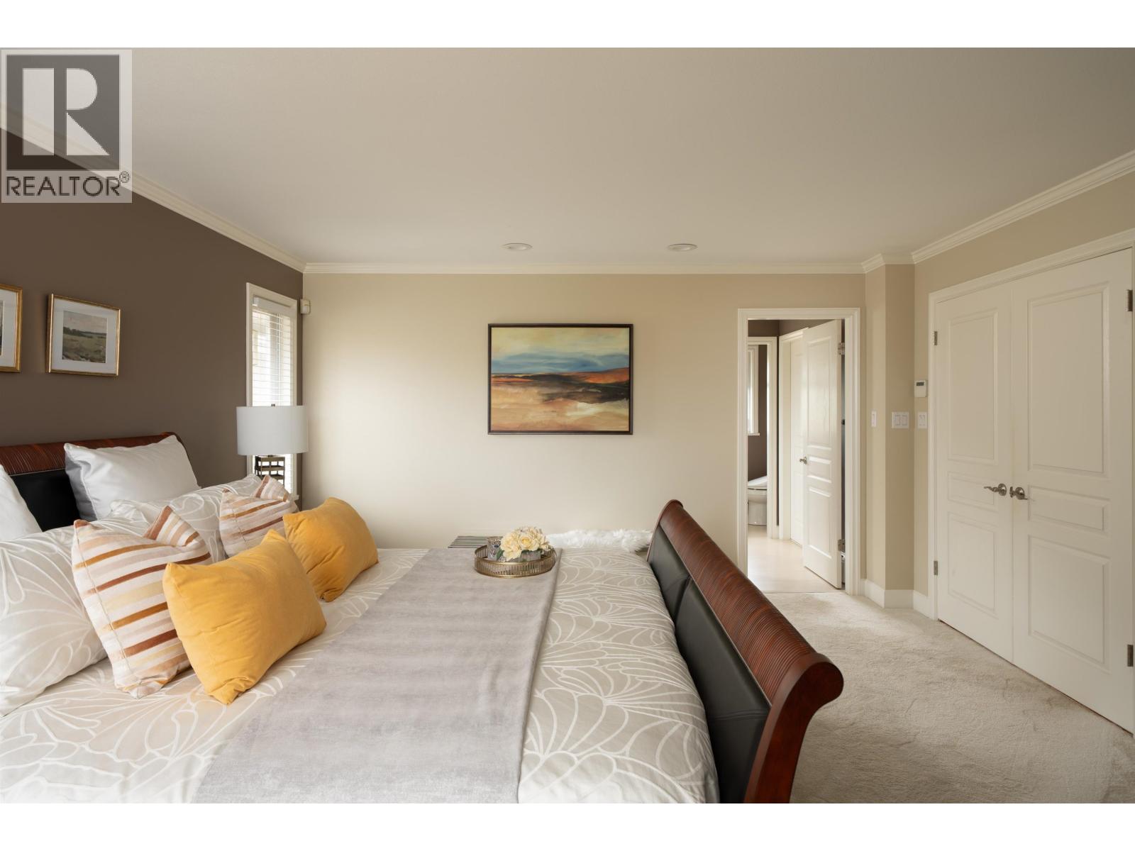 5686 CORNWALL PLACE