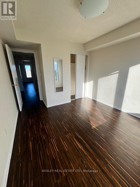 #11 647 C WARDEN AVENUE - 12