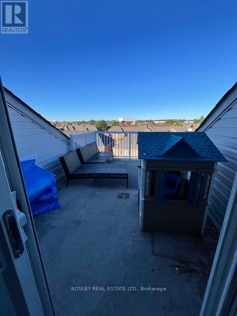 #11 647 C WARDEN AVENUE - 20