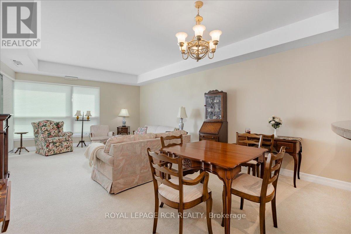 #306 6 TORONTO STREET - 12