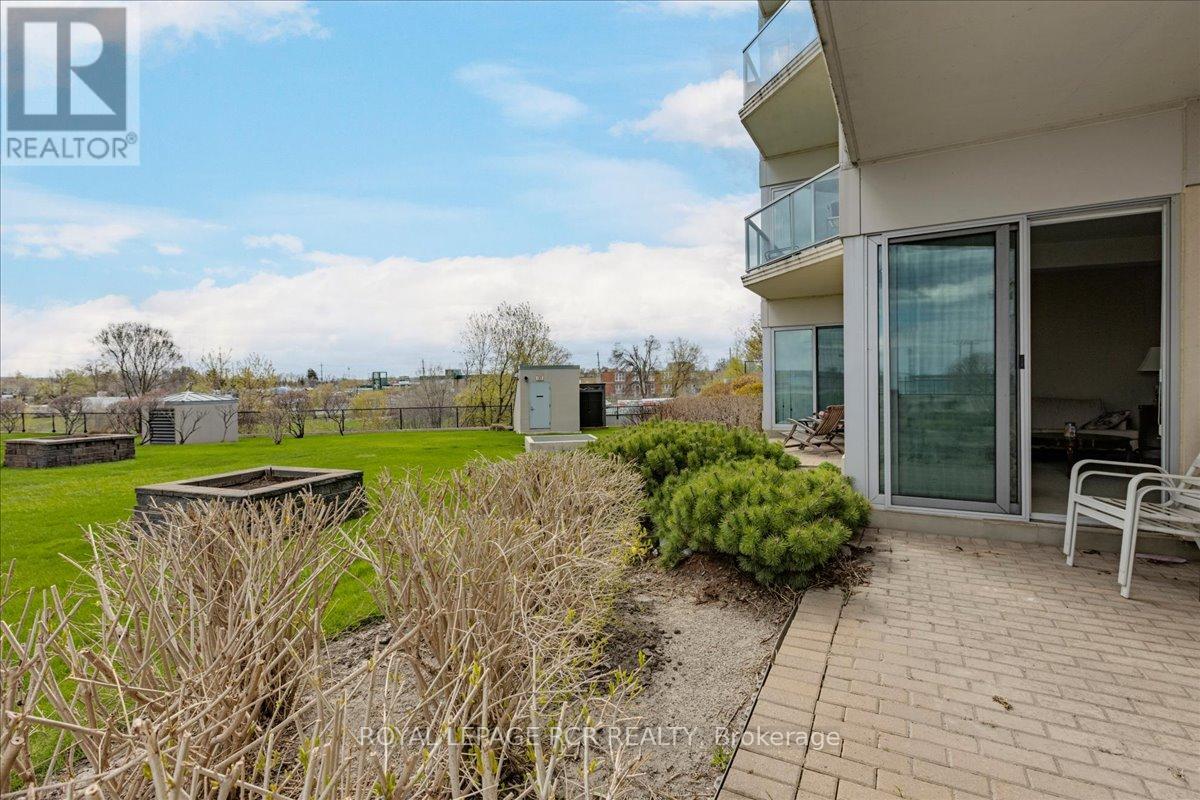 #306 6 TORONTO STREET - 21