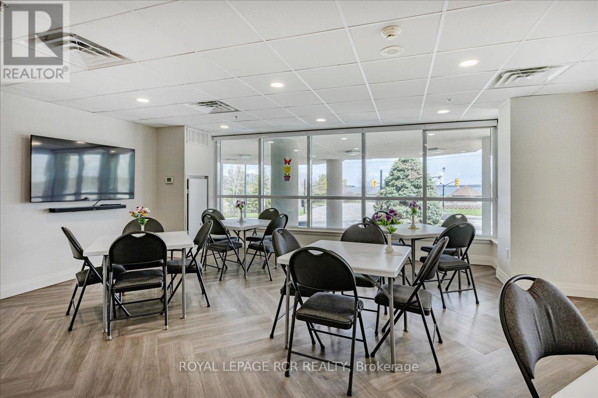 #306 6 TORONTO STREET - 26