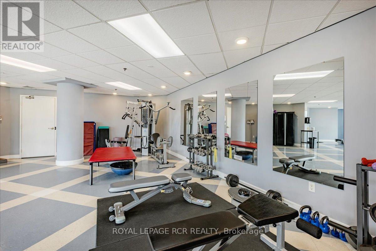 #306 6 TORONTO STREET - 29