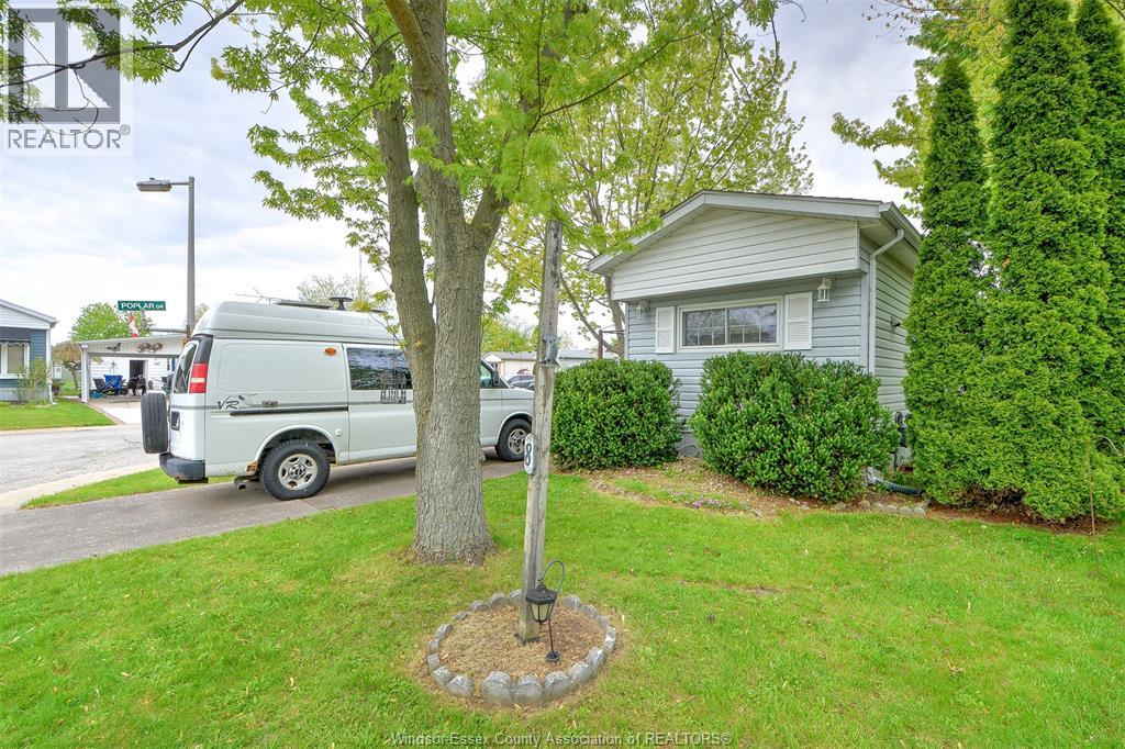 8 ASH COURT - 3