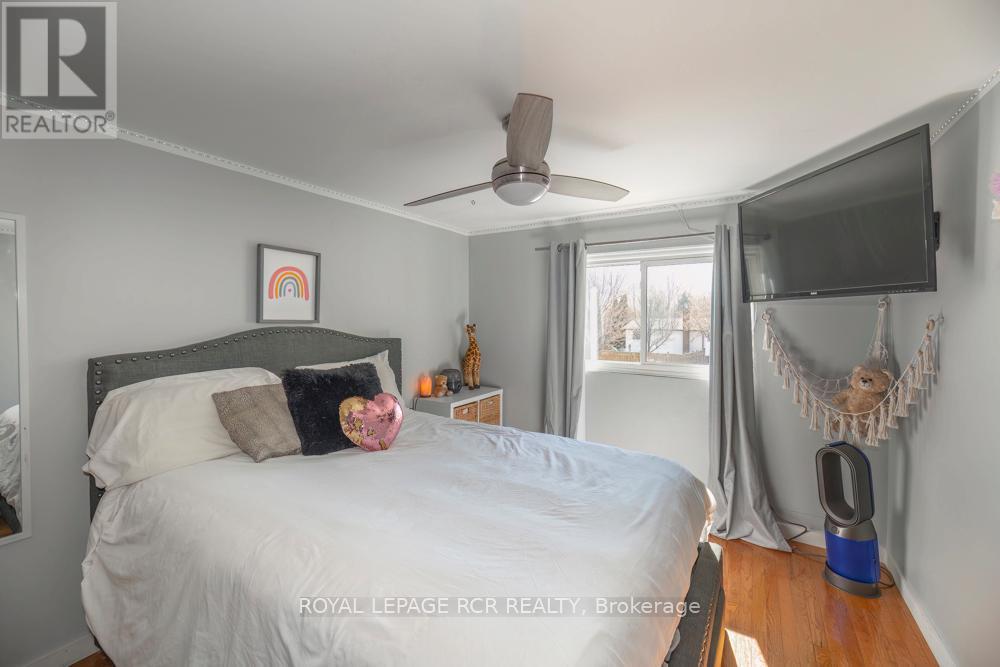 71 MORGANDALE CRESCENT - 27
