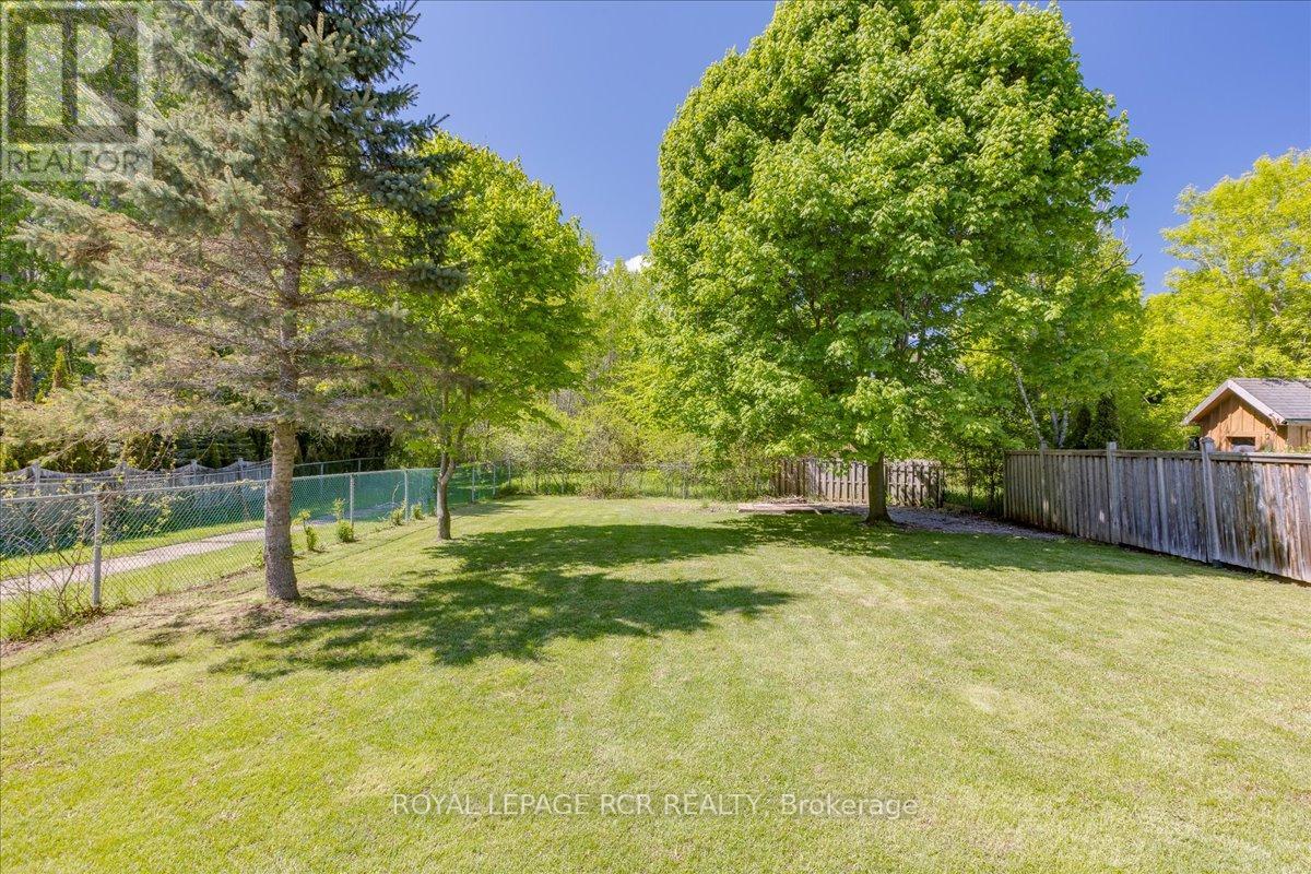 229 ELMWOOD CRESCENT - 29