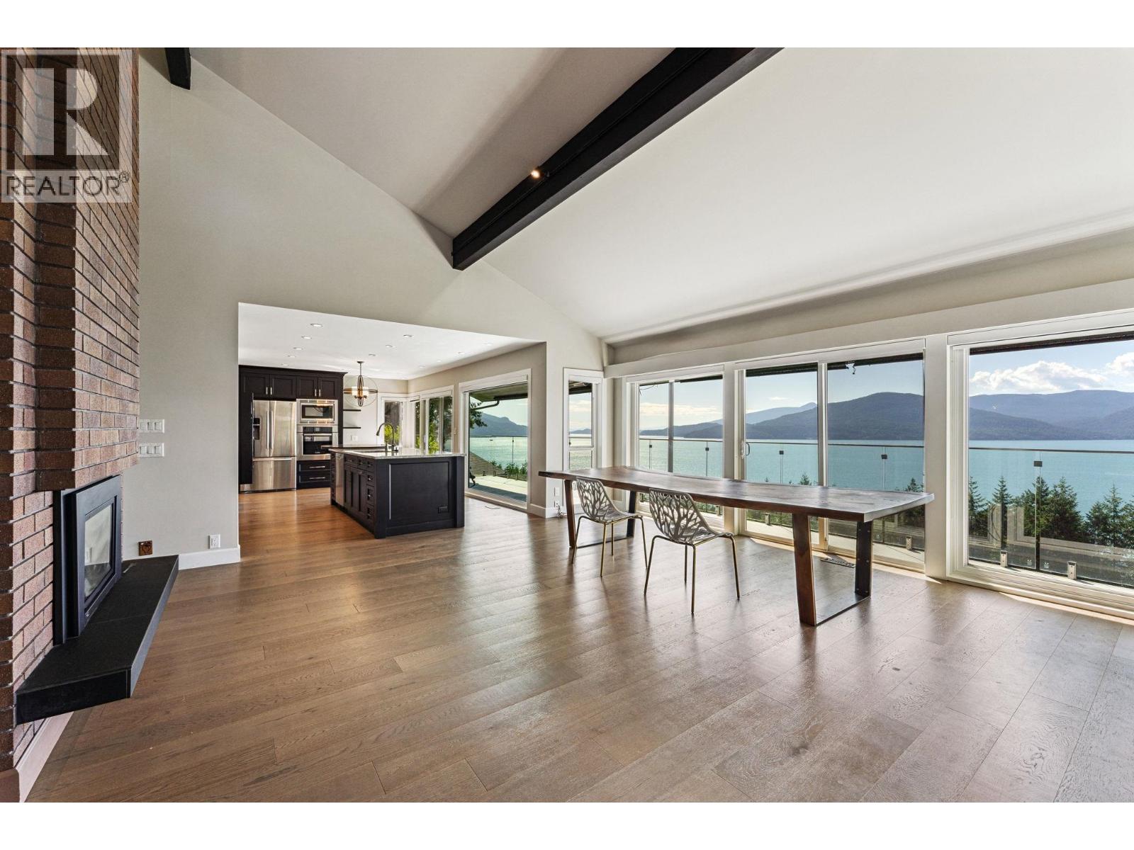 50 PANORAMA ROAD, Lions Bay