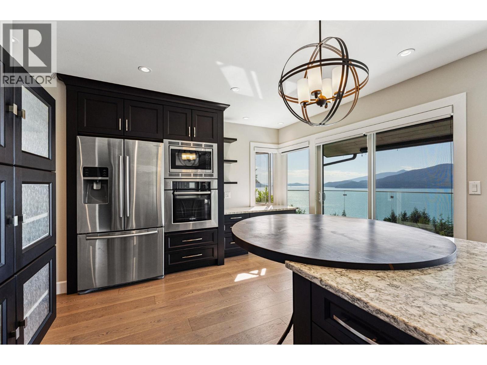 50 PANORAMA ROAD, Lions Bay
