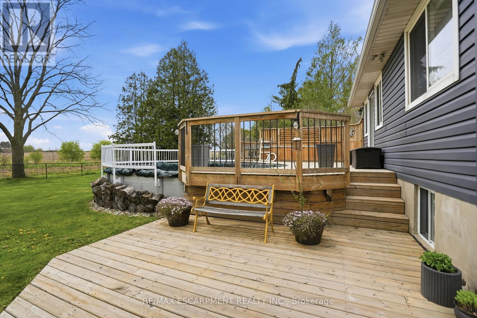 31 ALGONQUIN AVENUE - 37