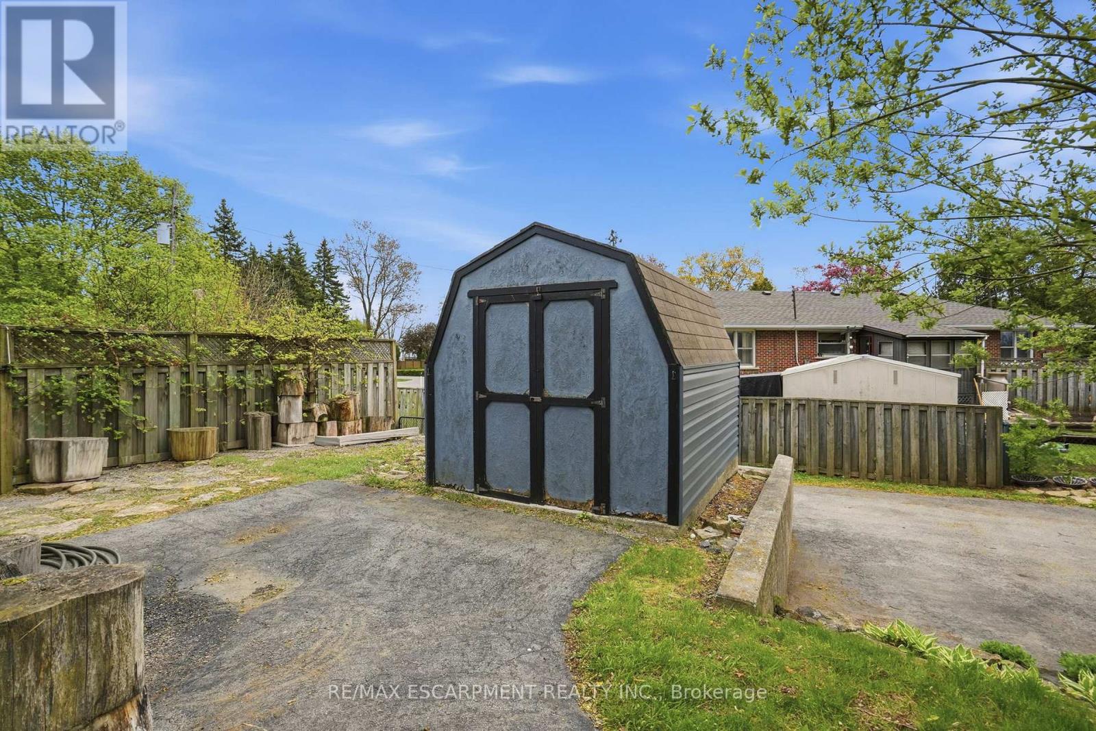 31 ALGONQUIN AVENUE - 45
