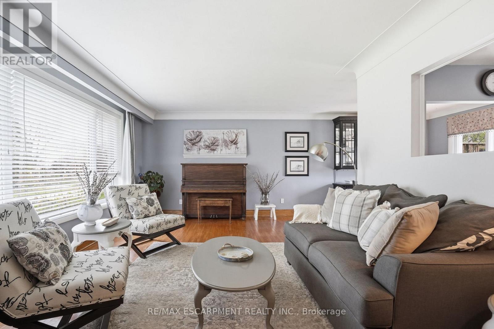 31 ALGONQUIN AVENUE - 7