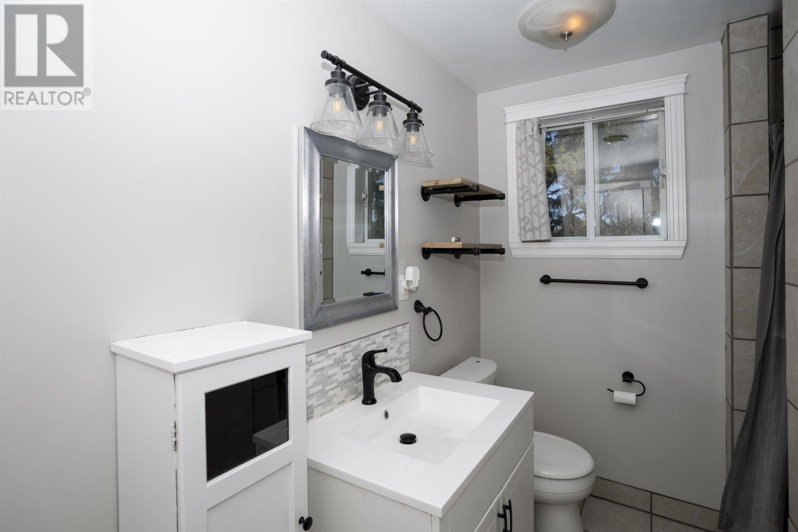 128 AMELIA ST W, THUNDER BAY, Ontario, P7E4A2 — Photo 16