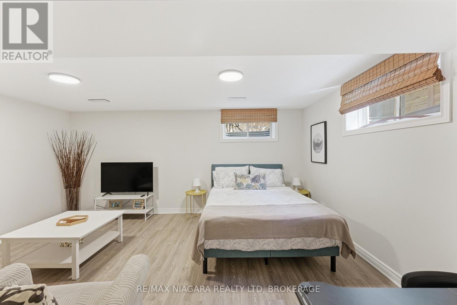 25 BEVERLY STREET - 20
