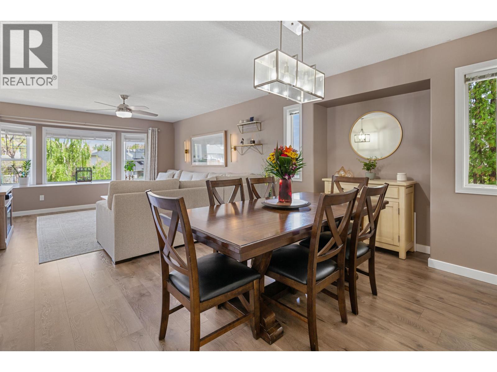 3243 ST FRANCES CRESCENT - 12
