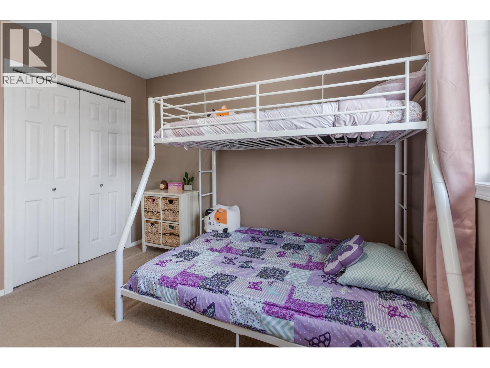 3243 ST FRANCES CRESCENT - 30