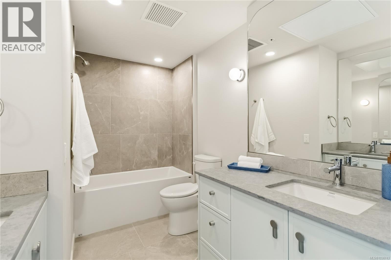 212 629 Speed Avenue, Victoria