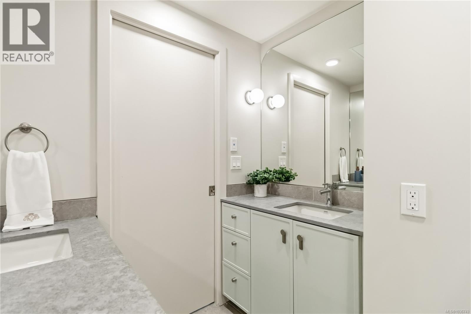 212 629 Speed Avenue, Victoria