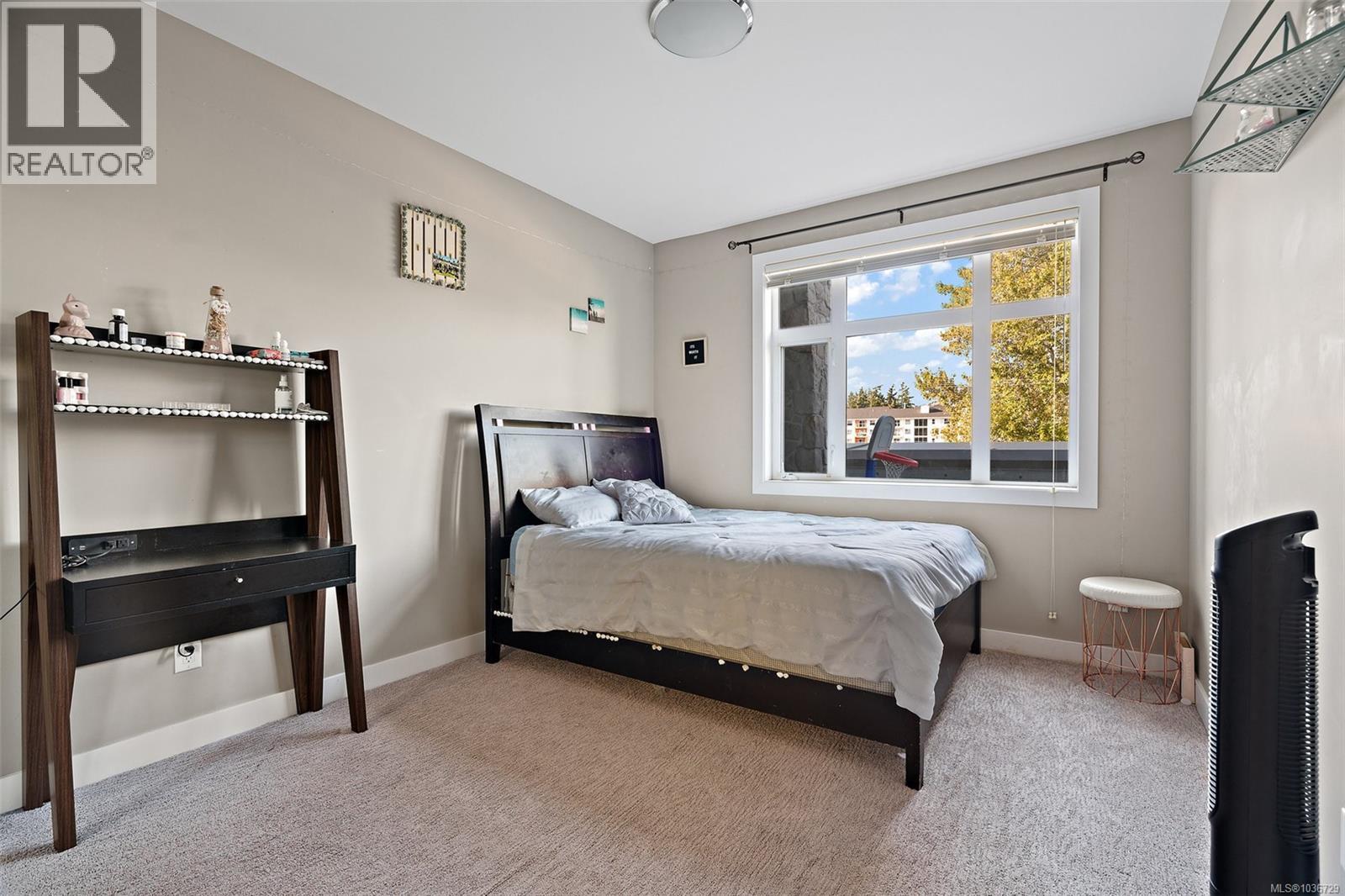 #212 2655 Sooke Rd - 12