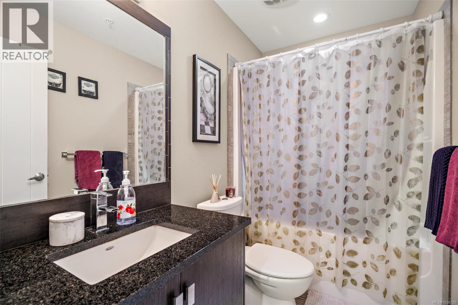 #212 2655 Sooke Rd - 14