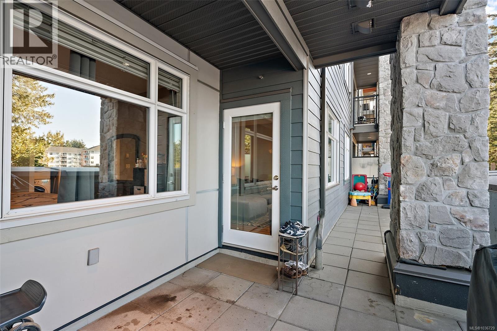 #212 2655 Sooke Rd - 18