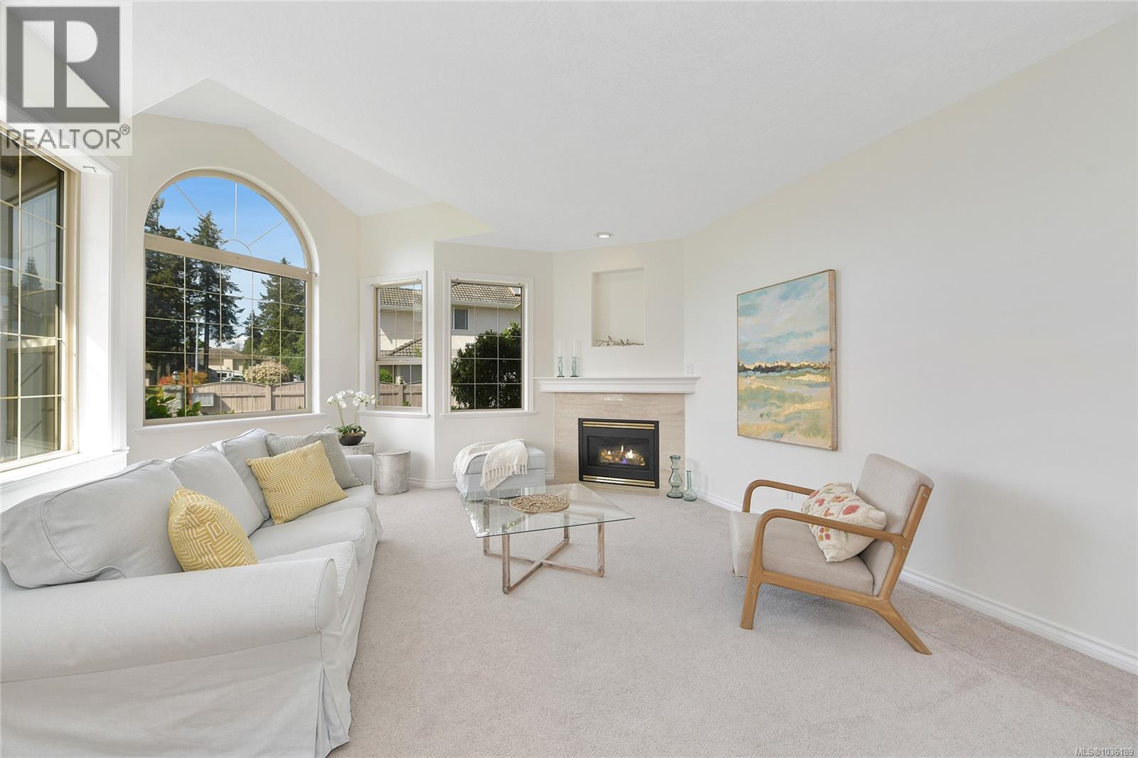 6243 Tayler Crt - 2