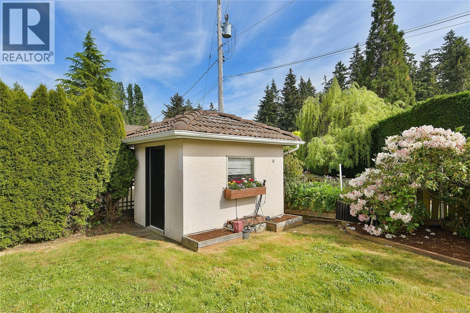 6243 Tayler Crt - 46