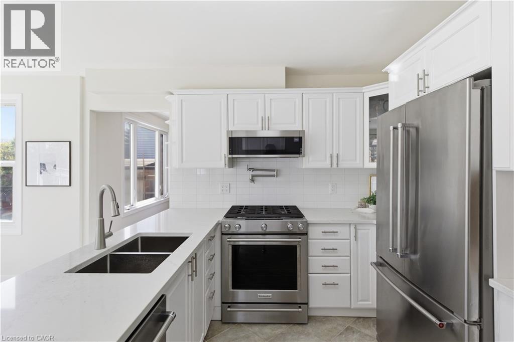 96 GORDON Street - 12