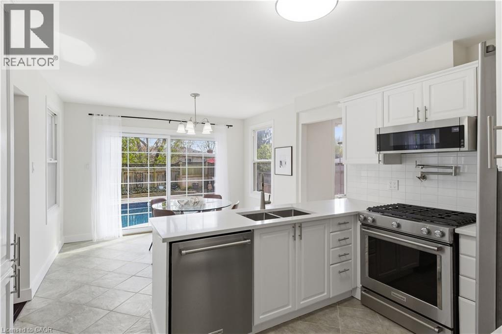 96 GORDON Street - 13