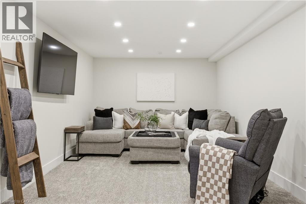 96 GORDON Street - 37