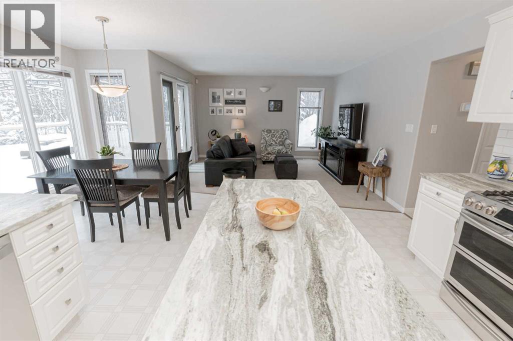 711044 Range Road 55 - 11
