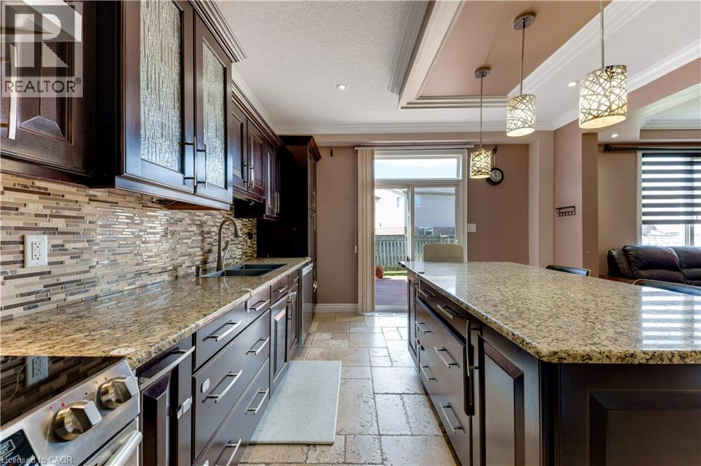 437 BEAUMONT Crescent, Kitchener, Ontario, N2A0C4 — Photo 11