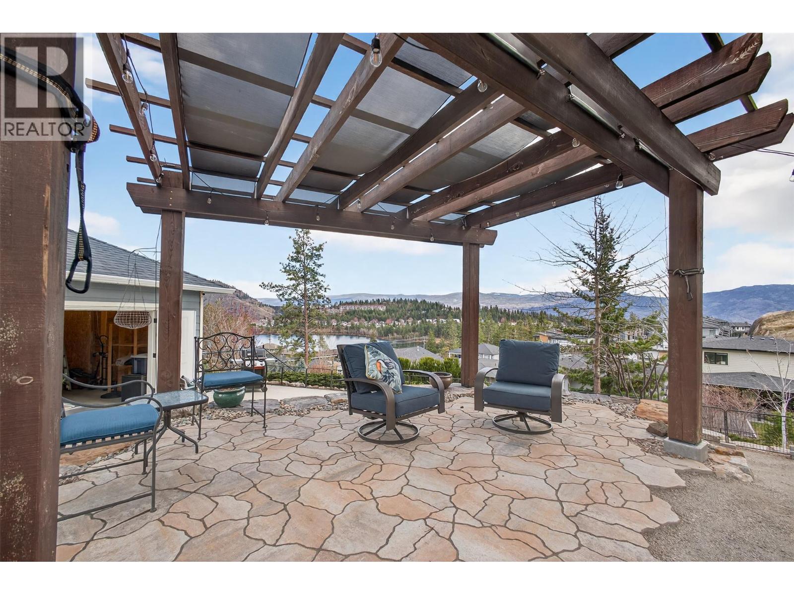  2478 Stone Grove Crescent, West Kelowna