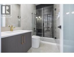 2 6037 Service Street, Burnaby, BC V5H1V7 Photo 19