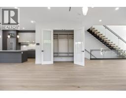 2 6037 Service Street, Burnaby, BC V5H1V7 Photo 32