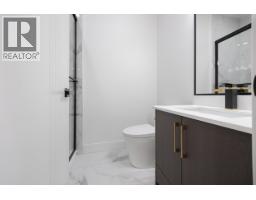 2 6037 Service Street, Burnaby, BC V5H1V7 Photo 29