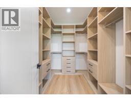 2 6037 Service Street, Burnaby, BC V5H1V7 Photo 9